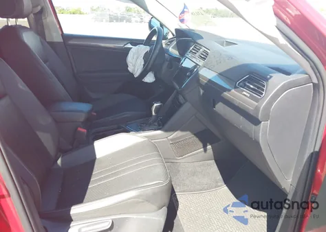 2022 Volkswagen Tiguan 2.0T Se z USA, uszkodzony, nr VIN 3VV3B7AX3NM074482